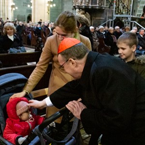 Božićna poruka kardinala Bozanića: Obitelj - prva škola života